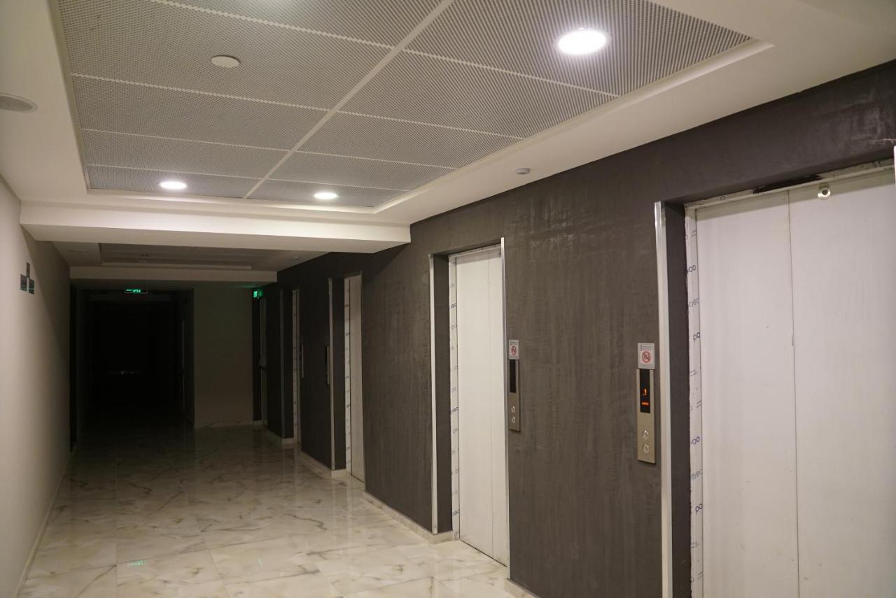Skopje Sky City 19Th Floor Twin & 12Th Floor & 25Th & 33 Floor Apartments & With Pool & Spa & Gym & Parking Included In Price Екстер'єр фото