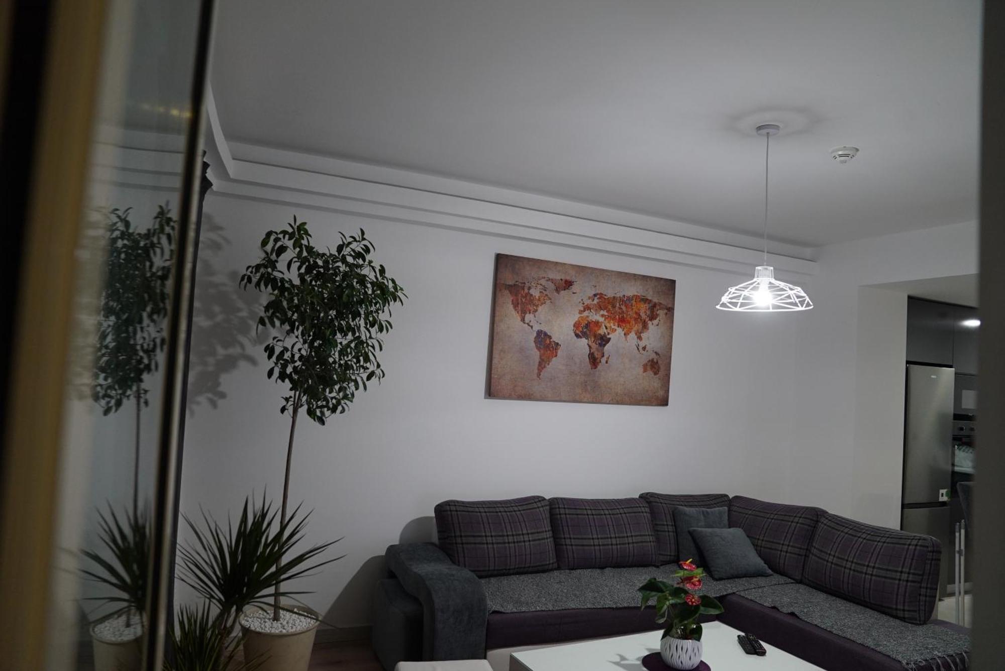 Skopje Sky City 19Th Floor Twin & 12Th Floor & 25Th & 33 Floor Apartments & With Pool & Spa & Gym & Parking Included In Price Екстер'єр фото