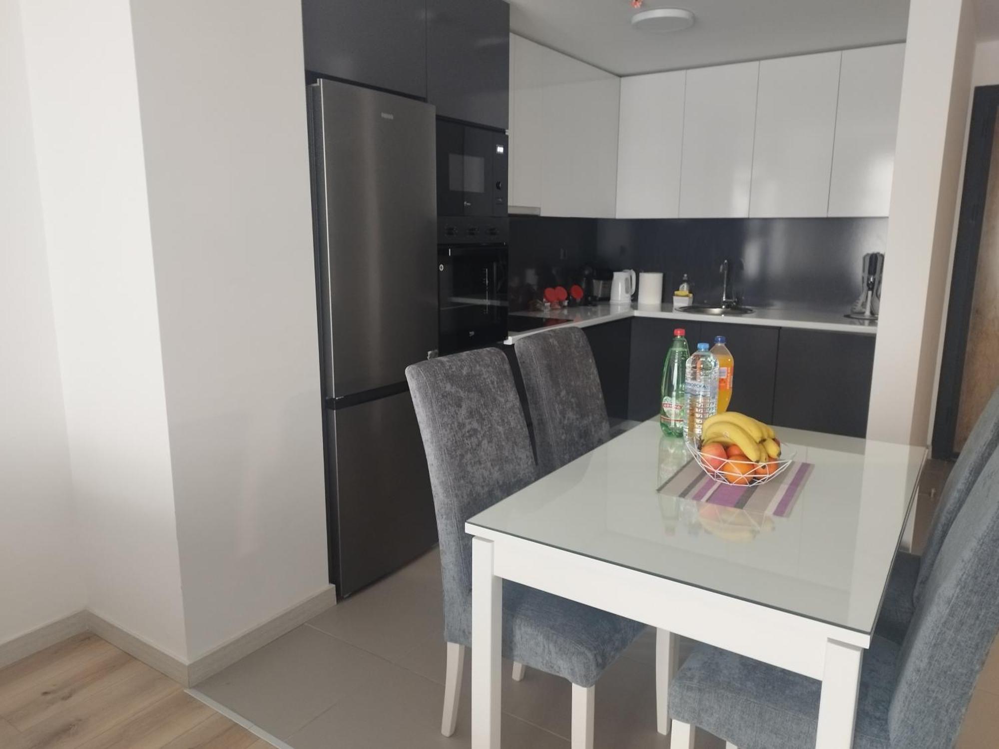 Skopje Sky City 19Th Floor Twin & 12Th Floor & 25Th & 33 Floor Apartments & With Pool & Spa & Gym & Parking Included In Price Екстер'єр фото