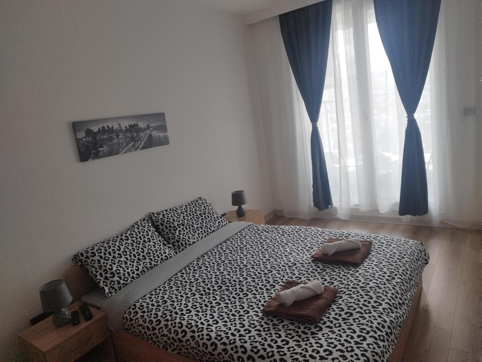 Skopje Sky City 19Th Floor Twin & 12Th Floor & 25Th & 33 Floor Apartments & With Pool & Spa & Gym & Parking Included In Price Екстер'єр фото