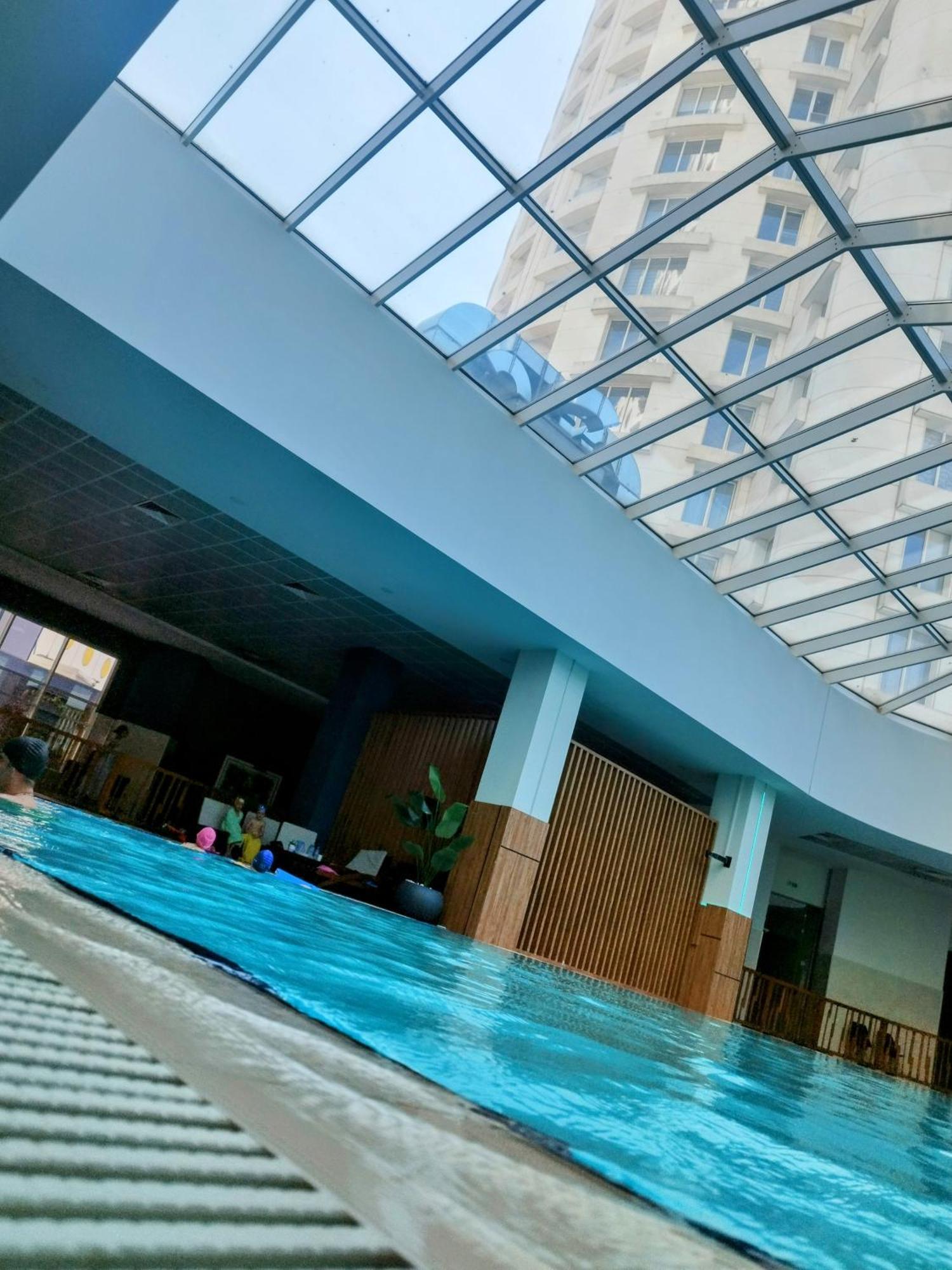Skopje Sky City 19Th Floor Twin & 12Th Floor & 25Th & 33 Floor Apartments & With Pool & Spa & Gym & Parking Included In Price Екстер'єр фото