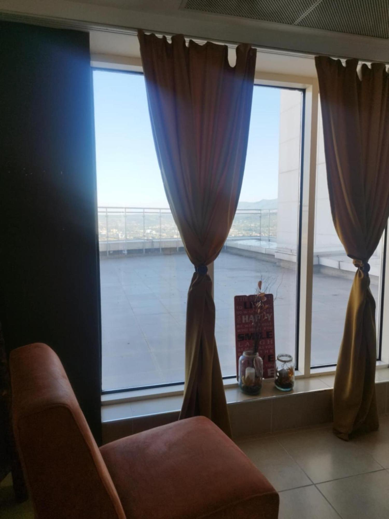 Skopje Sky City 19Th Floor Twin & 12Th Floor & 25Th & 33 Floor Apartments & With Pool & Spa & Gym & Parking Included In Price Екстер'єр фото